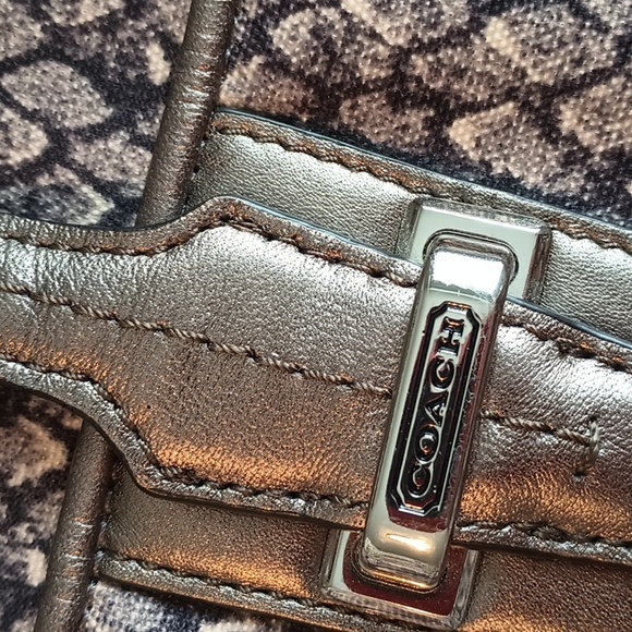 Coach Taylor Print Alexis Carryall Satchel - Picture 3 of 14